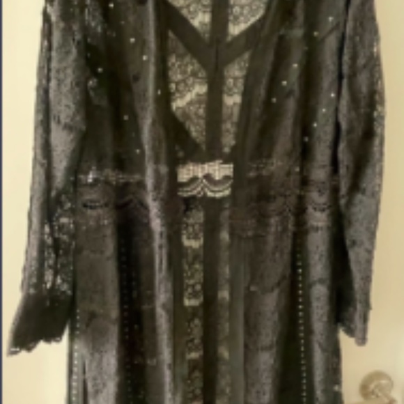 (NWOT) Vocal Apparel Black Embellished Lace Cover Up/Jacket - Picture 2 of 6
